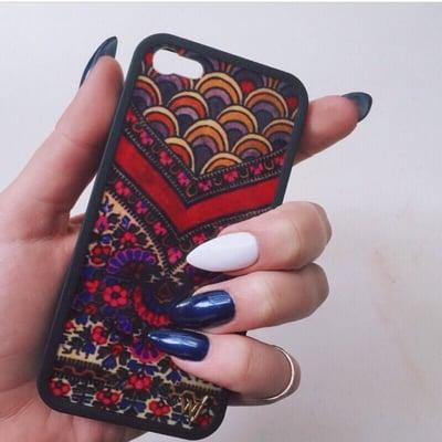 Flora Royalle by @wildflowercases is now available in store & online www.ShopRoyalie.com