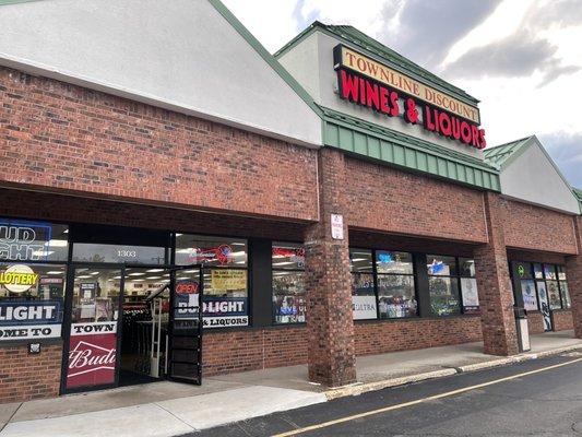 Townline Discount Wines & Liquors