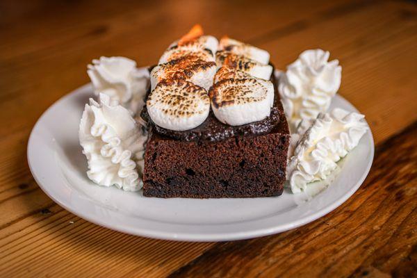 Campfire Cake