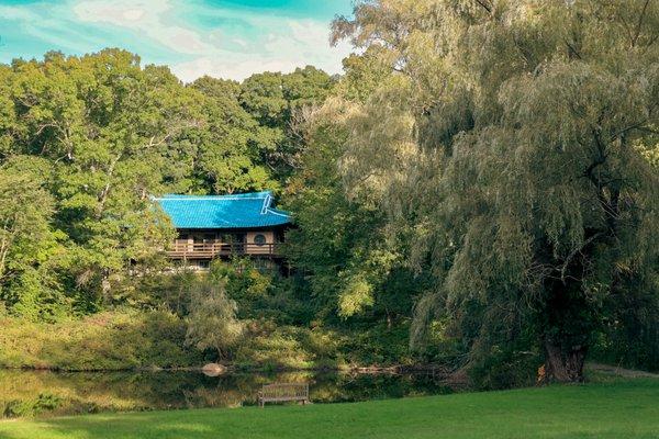 The blue-roofed Diamond Hill Monastery, also on the grounds.