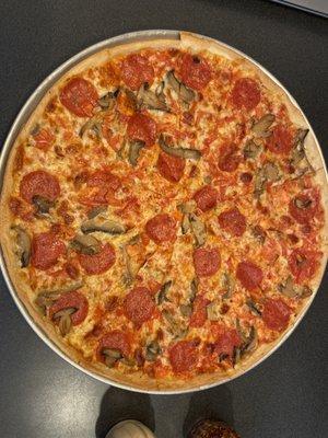 Pepperoni  Mushroom Tomato