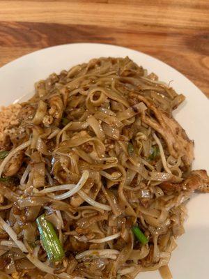 Pork pad Thai... literally tasted burnt like the bottom of a pot