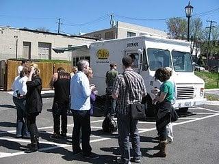 Boka Truck Crowd