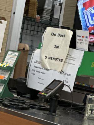 Sign saying be back in 5 minutes ‍