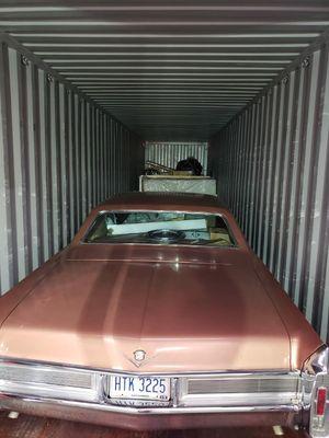 Automobile vehicle shipping in container shipping overseas