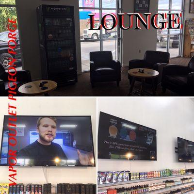 BEAT THE HEAT! Come check out our lounge and cool down @vaporoutletpf  #vape #vaporoutletinc #vaporoutletpigeonforge #vapors #vaping