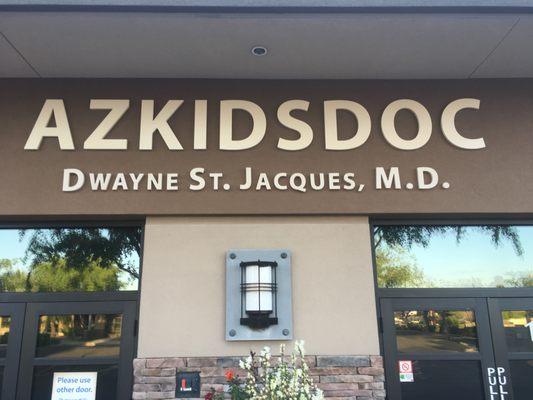 AZKidsDoc Pediatrics Front Office