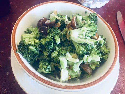 I love this broccoli salad