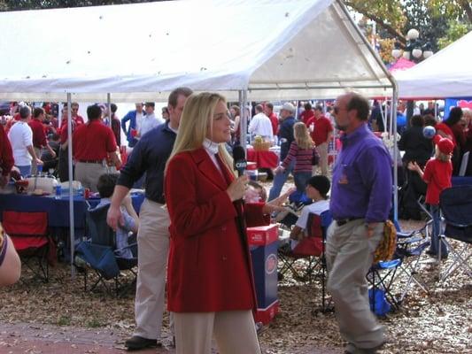 Jill Arrington doing a piece at the Grove