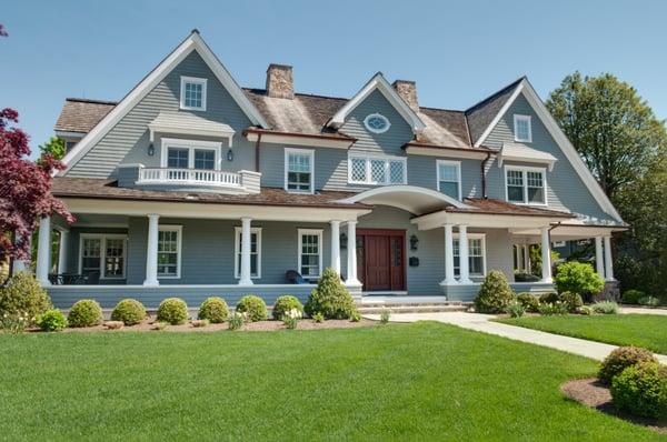 A Jersey Shore home featuring Marvin MTO Windows and a JELD-WEN Custom Front entry door