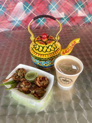 Pakora with ginger mint tea