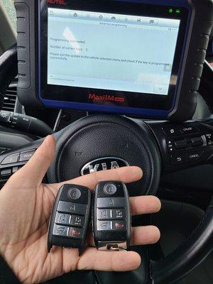 A spare key was programmed for a 2017 Kia Sedona!