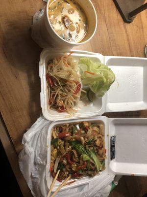 Tom kha, papaya salad and drunken noodles