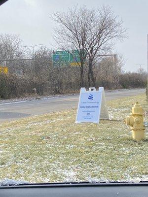 Exterior sign by the driveway