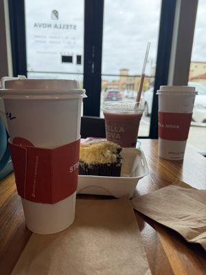 Toasted cinnamon latte, blueberry muffin, wild berry smoothie, and traditional latte