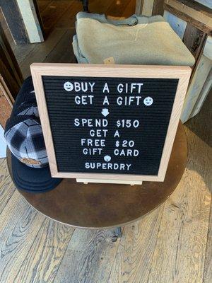 False ad . Purchase of $150 "gift" card does not qualify as a gift to get a gift !