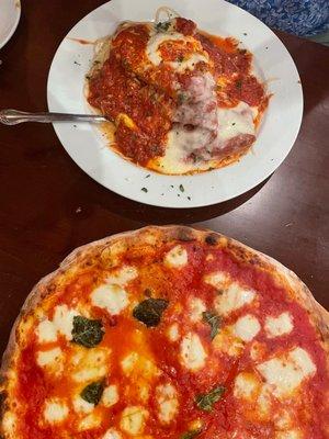 Margherita wood burning pizza and chicken parm