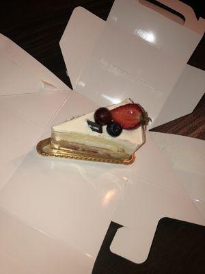 Fresh Cream Cake Single Slice perfectly boxed.