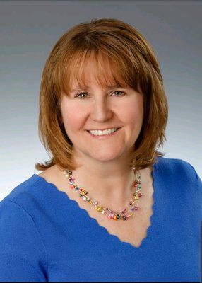 Melinda Walencewicz agent with eXp Realty with over 13 years of experience.