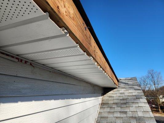 Soffit Fixed