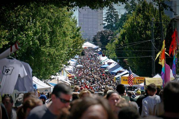 No exaggeration, the Mississippi Street Fair is always crowded!!