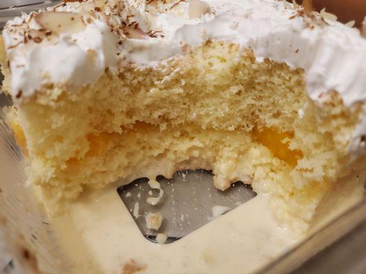 Peach tres leches