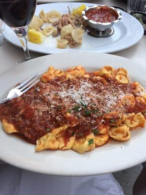 Yummy tortellini bolognese