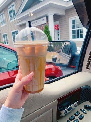 Iced Vanilla Caramel Latte