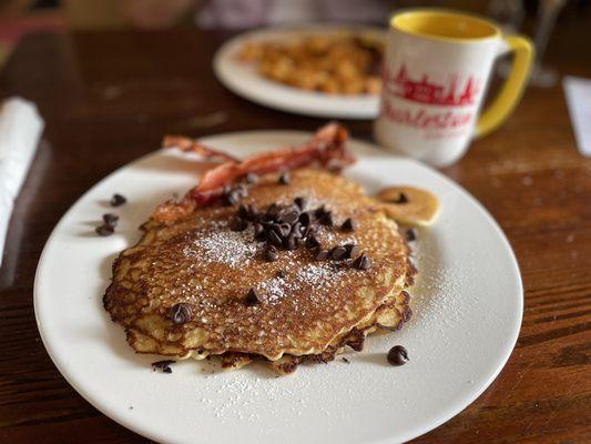 Flat Iron Pancakes (asked for chocolate chips, which I got thrown on the pancakes not inside - I suppose you need to be more specific)