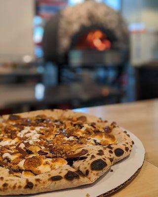 S'More pizza special