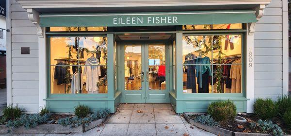 EILEEN FISHER