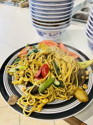 Small bowl, lots of noodles as it was piled high.