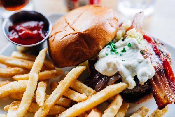 BRAISED BRISKET & CHORIZO BURGER