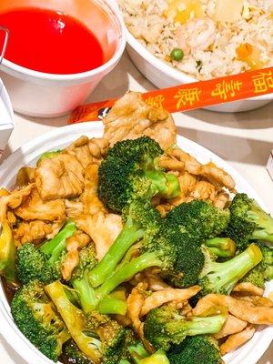 Chicken and Beef With Broccoli