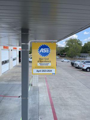 Sims Automotive Repair is an ASE Blue Seal of Excellence repair facility.