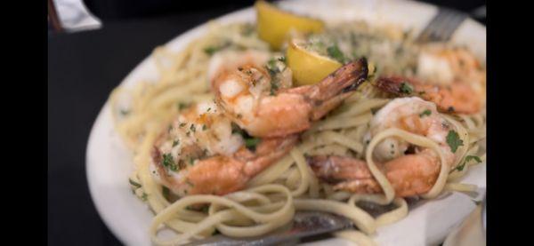 Shrimp scampi. Scrumptious!!!