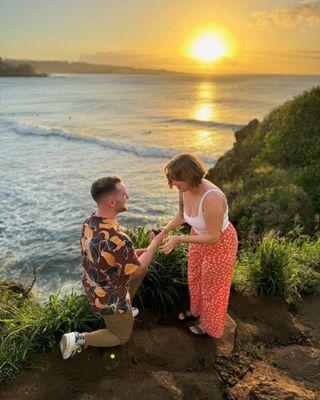 Brian proposed to the love of his life Brittany on Maui last week, with a custom made diamond engagement ring from Carl Blackburn.