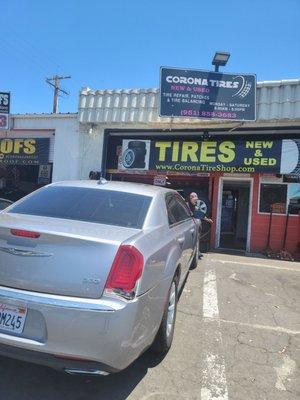 Quickest tire replacement ever in & out in less than 10 minutes would definitely recommend this place