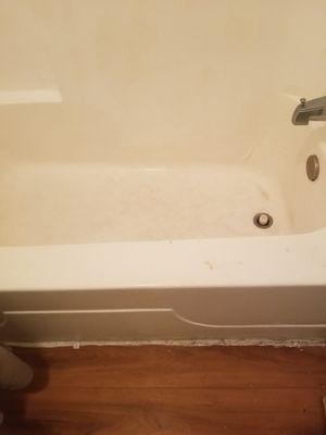 Dirty tub