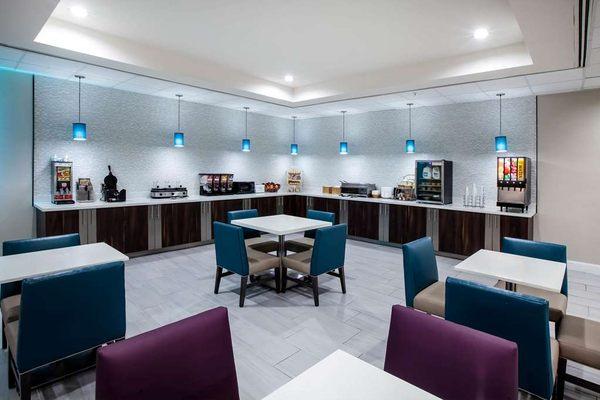 La Quinta Inn & Suites by Wyndham Lubbock North