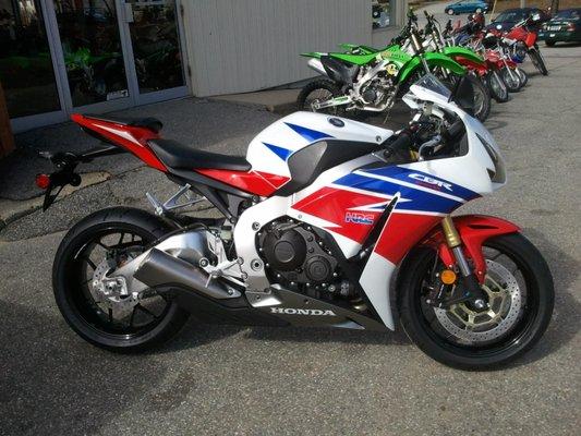 Shop our selection of Honda & Kawasaki bikes!