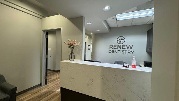 Reception room of Renew Dentistry of Irvine