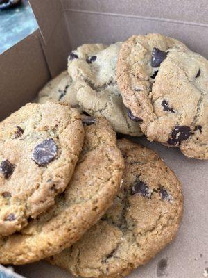 GF/DF chocolate chip and stuffed cookies