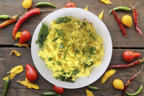 Lemon Rice - delicious, slightly tangy lemony basmati rice with peanuts and light spices