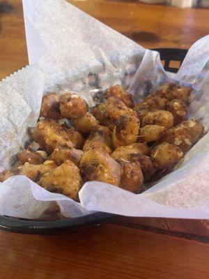 Spicy Cheese Curds