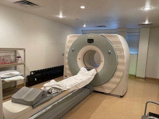 Pet CT scanner.