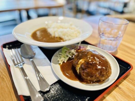 Tegone Cheeseburger Curry