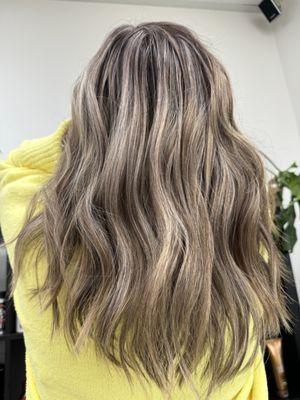 Love the highlights in my otherwise boring hair