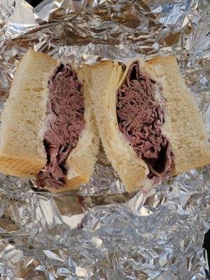 Sourdough w/ pepperjack cheese & roast beef