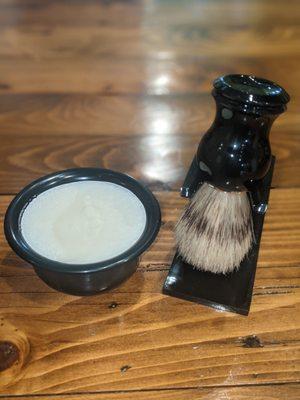 Hemp and Vetiver shave set